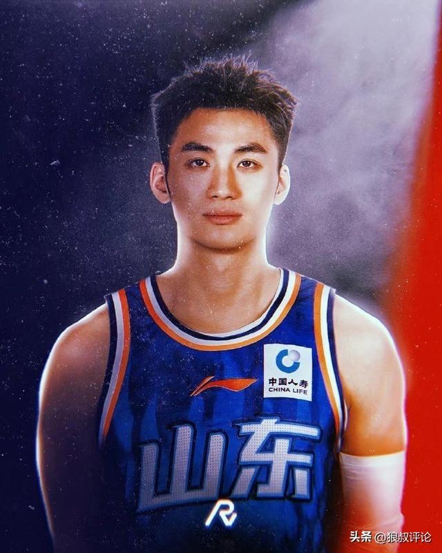 至于吗?马刺老板儿子社媒评论,提醒福克斯妻子即将卷铺盖走人